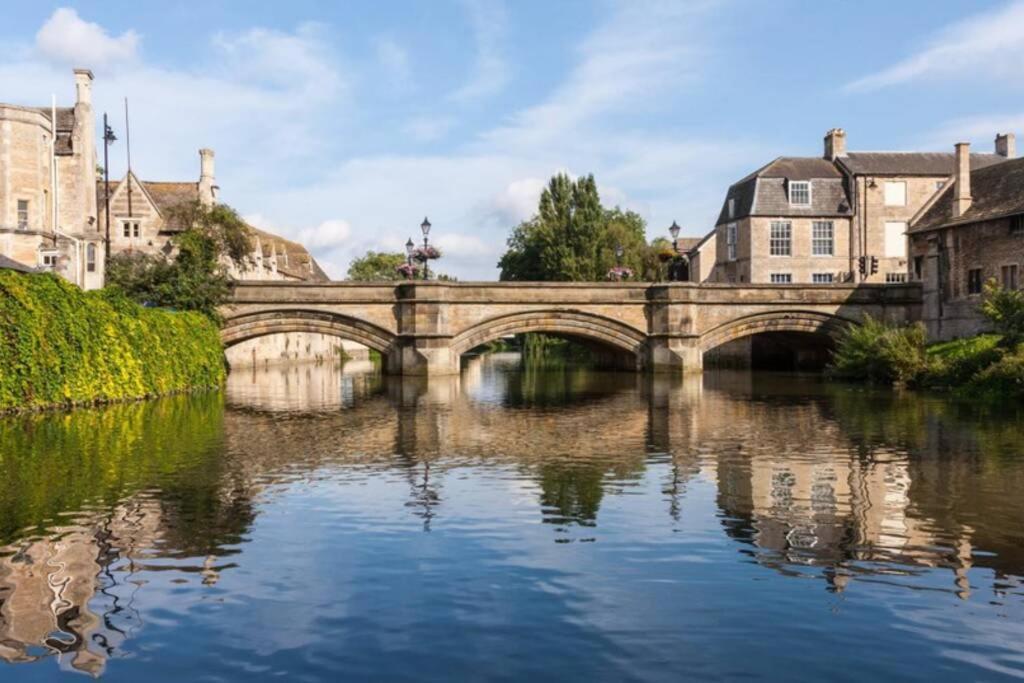 Stamford Guest House Екстериор снимка